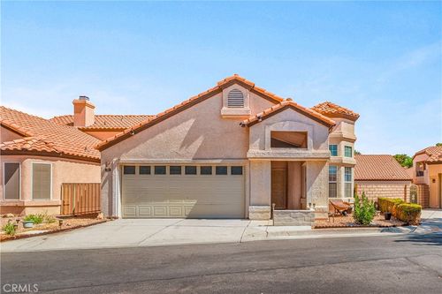 19192 Garcelon Ct, Apple Valley, CA, 92308 | Card Image