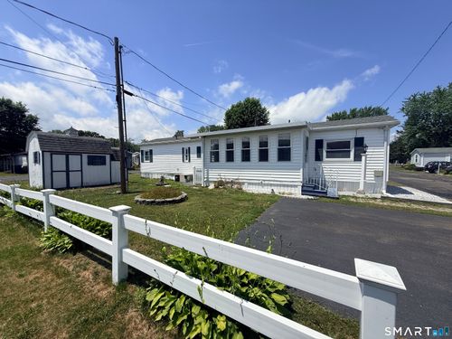 19 Pine St, East Windsor, CT, 06088-1201 | Card Image