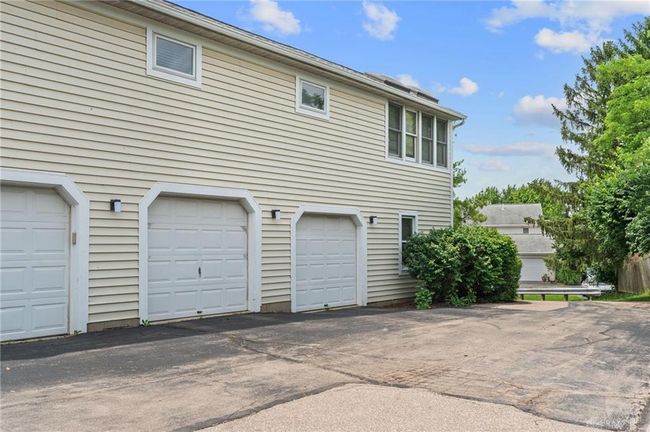 3163 Gracemore Ave, Condo with 2 bedrooms, 3 bathrooms and null parking in Kettering OH | Image 36