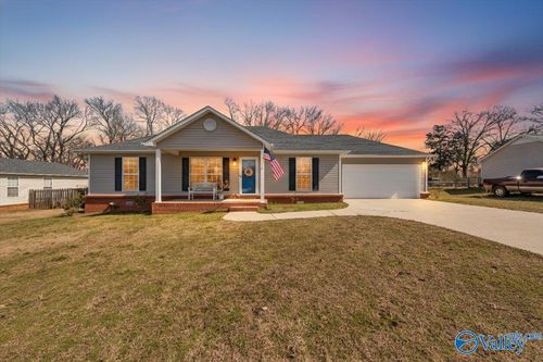 237 Tanner Point Dr, New Market, AL, 35761-7635 | Card Image