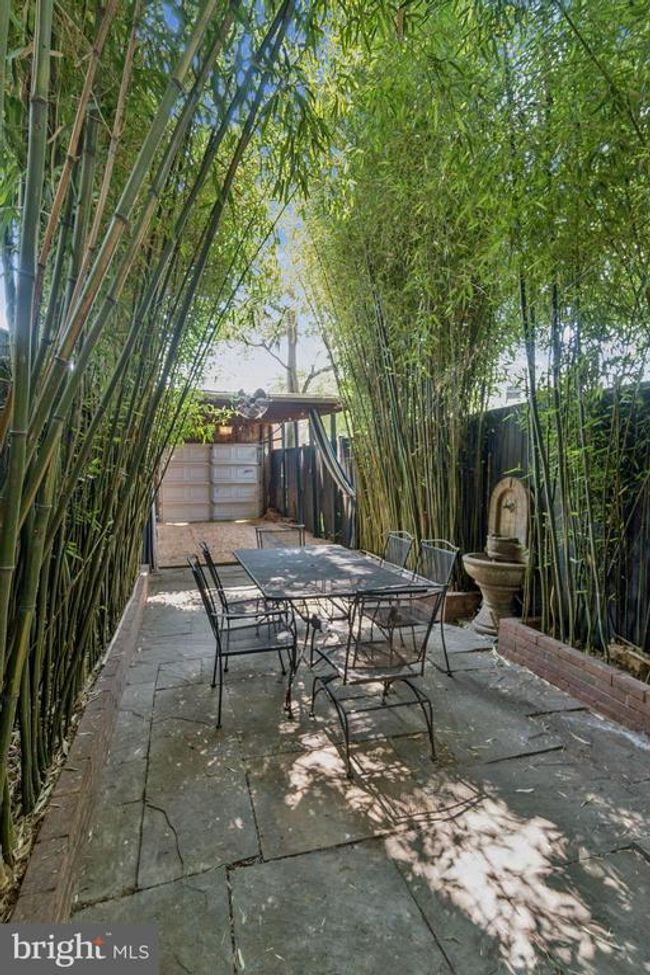 1317 Potomac Ave Se, Townhouse with 2 bedrooms, 1 bathrooms and null parking in WASHINGTON DC | Image 17
