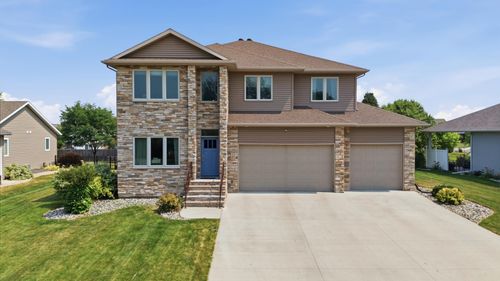 6282 Martens Way S, Fargo, ND, 58104-7234 | Card Image
