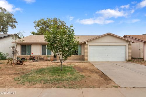 7130 W Flower St, Phoenix, AZ, 85033-5013 | Card Image