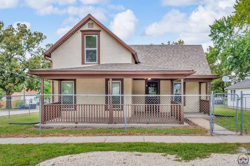 106 Winchester St, Winchester, KS, 66097-4159 | Card Image