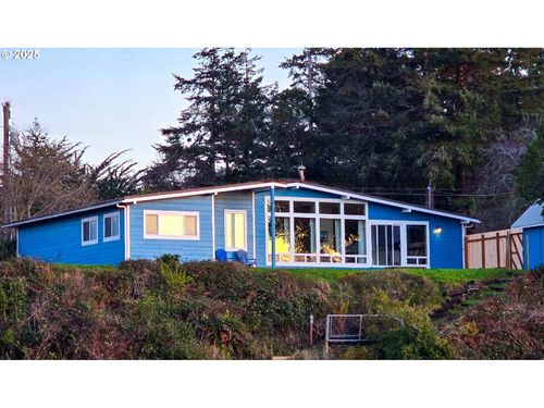 654 Madrona Ave, Port Orford, OR, 97465-9506 | Card Image