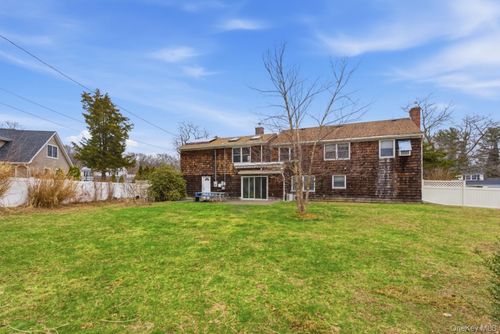 25 Haskel Ln, Stony Brook, NY, 11790-2341 | Card Image