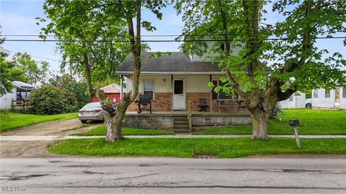 208 E Congress St, Polk, OH, 44866-9701 | Card Image