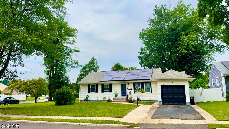 Residential in Hillside Twp. 3