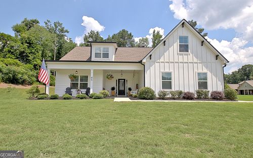45 Oak Creek Pass, Newnan, GA, 30263-3195 | Card Image