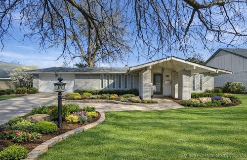 3749 E 48th Pl, Tulsa, OK, 74135-1900 | Card Image