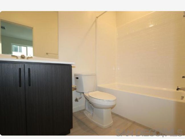 UNIT-60 - 5355 Seacliff Pl, Condo with 4 bedrooms, 3 bathrooms and 2 parking in San Diego CA | Image 10