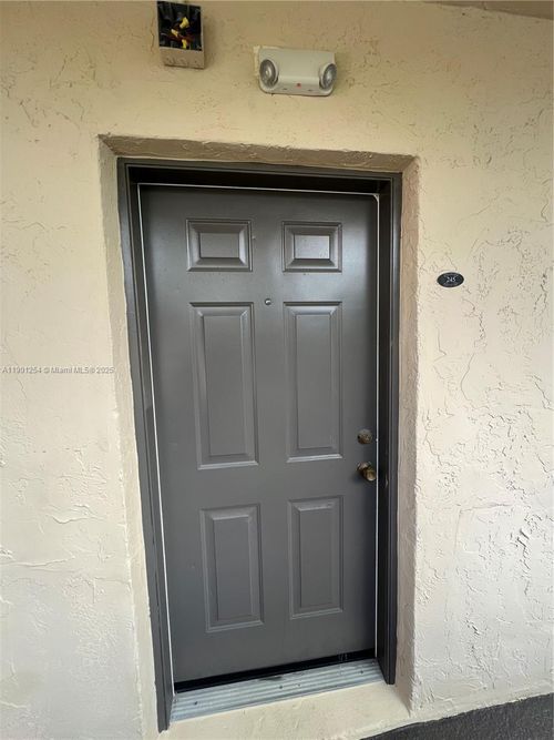 apt-245-14500 Sw 88th Ave, Palmetto Bay, FL, 33176-8069 | Card Image