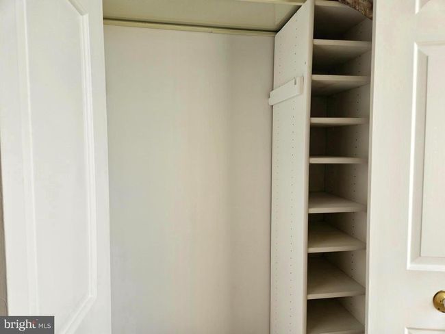 APT-205 - 1 Smeton Pl, Condo with 2 bedrooms, 2 bathrooms and null parking in TOWSON MD | Image 20