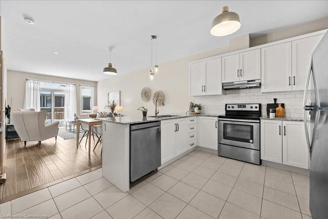 14 Turbinia Crt, Townhouse with 3 bedrooms, 3 bathrooms and 2 parking in Grimsby ON | Image 8