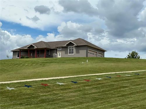 W8972 520th Ave, Ellsworth, WI, 54011-4887 | Card Image