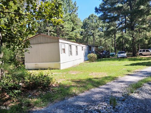 160 Hillwood Ln, West End, NC, 27376-8878 | Card Image