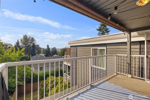 apt-6b-1113 Kirkland Ave, Kirkland, WA, 98033-6332 | Card Image