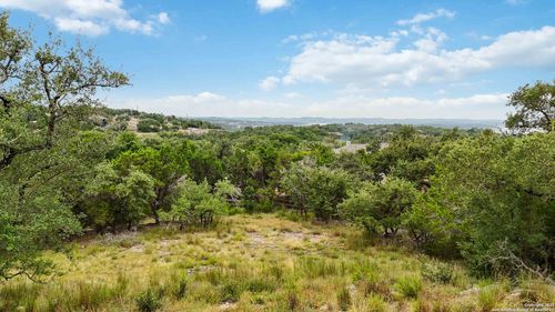 162 Falcon Ct, Canyon Lake, TX, 78133-4580 | Card Image