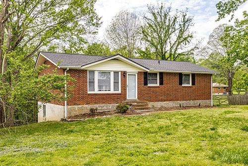 403 Rosehill Ct, Goodlettsville, TN, 37072-1609 | Card Image