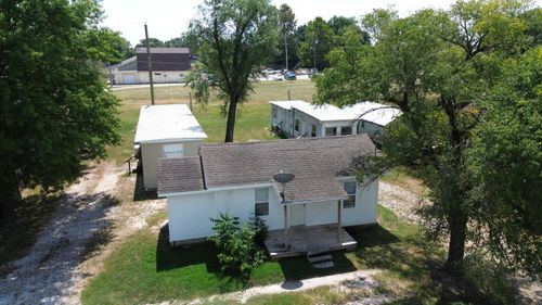 402 W Colgate Street, Bolivar, MO, 65613 | Card Image