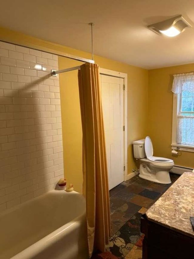 1423 North St, House other with 4 bedrooms, 3 bathrooms and null parking in New Haven VT | Image 20