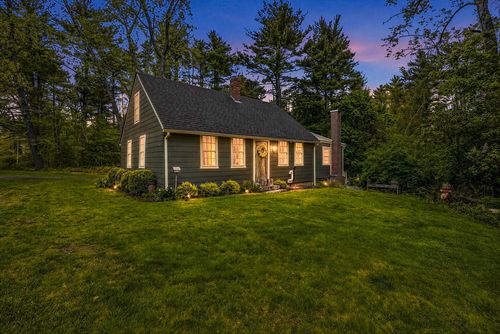238 South St, Douglas, MA, 01516-2537 | Card Image