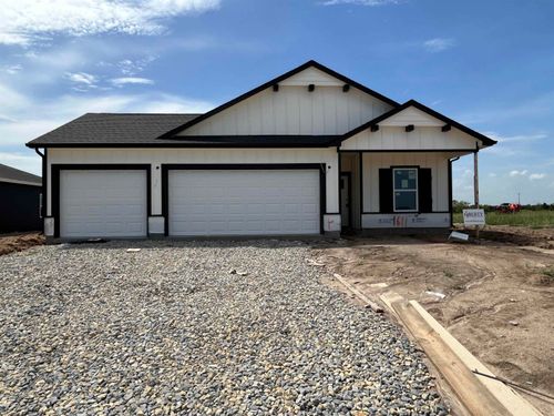 1611 N Emerald Valley Dr, Mulvane, KS, 67110 | Card Image