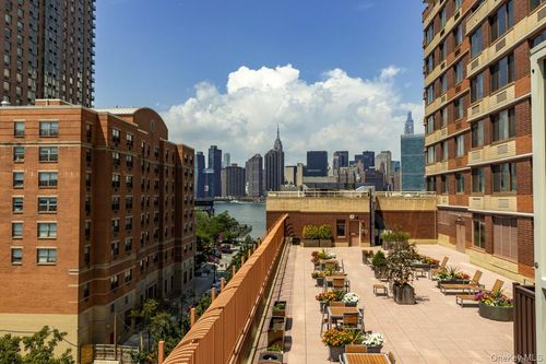 12j-474 48th Avenue, New York, NY, 11109 | Card Image