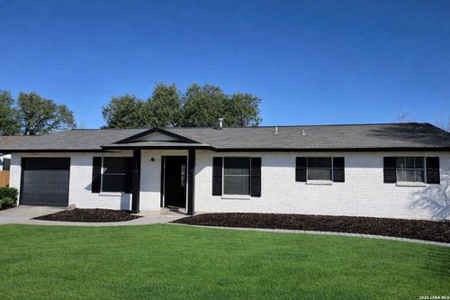 5855 Castle Brook Dr, San Antonio, TX, 78218-4107 | Card Image