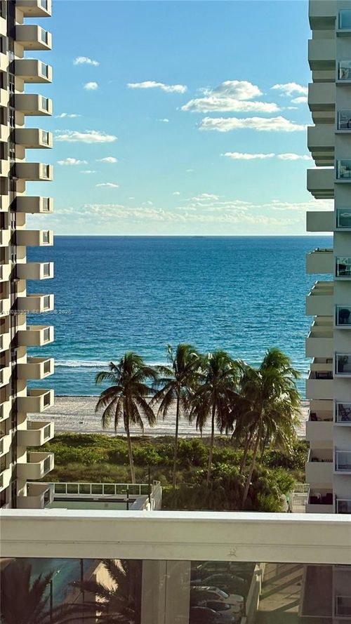11b-5700 Collins Ave, Miami Beach, FL, 33140-2337 | Card Image