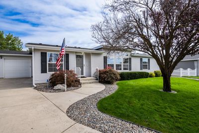 16623 E Nixon Ct, Home with 3 bedrooms, 2 bathrooms and null parking in Veradale WA | Image 3