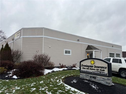 3140 Bailey Rd, Cuyahoga Falls, OH, 44221-1749 | Card Image