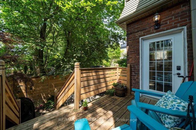 206 Howard Park Ave, House other with 5 bedrooms, 4 bathrooms and null parking in Toronto ON | Image 36