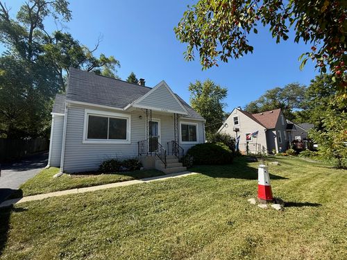 1724 Lotus Dr, Round Lake Heights, IL, 60073-1104 | Card Image