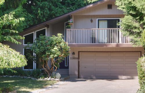 11469 Lyon Rd, Delta, BC, V4E2K1 | Card Image