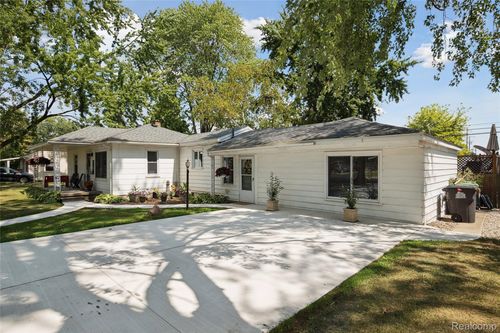 11357 Ziegler St, Taylor, MI, 48180-4368 | Card Image