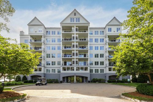 apt-402-12 Mountain Laurels Dr, Nashua, NH, 03062-2263 | Card Image