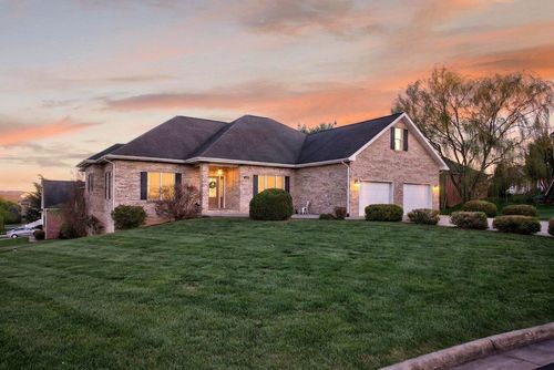 320 Joyce Dr, Bridgewater, VA, 22812-1667 | Card Image