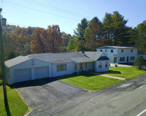 1424 Pipers Gap Rd, Galax, VA, 24333-6517 | Card Image