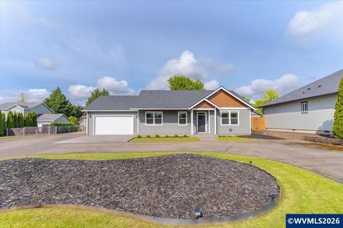 605 Nw Orchard Dr, Dallas, OR, 97338 | Card Image