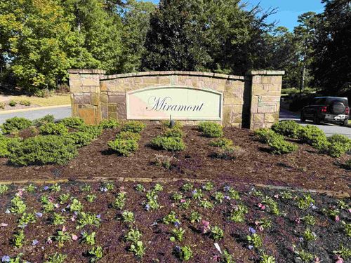 40 Miramont Blvd, Little Rock, AR, 72223 | Card Image