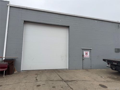 36429 Groesbeck Hwy, Clinton Township, MI, 48035-1551 | Card Image