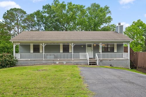 411 Meadow Green Dr, Ringgold, GA, 30736-6605 | Card Image