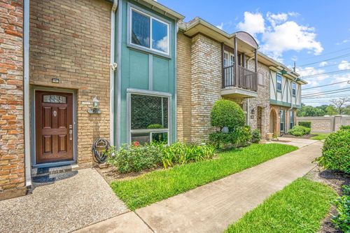 49-11002 Hammerly Blvd, Houston, TX, 77043-1916 | Card Image