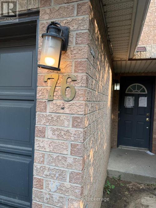76-76 Spadina Road, Brampton (Brampton West), ON, L6X4X6 | Card Image