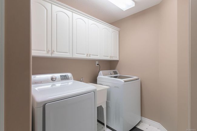 3007 Stockton St, House other with 3 bedrooms, 2 bathrooms and 3 parking in Port Alberni BC | Image 16