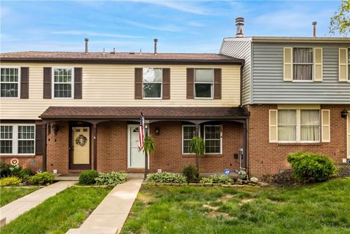 202-202 Olde Orchard Dr, South Fayette, PA, 15017 | Card Image