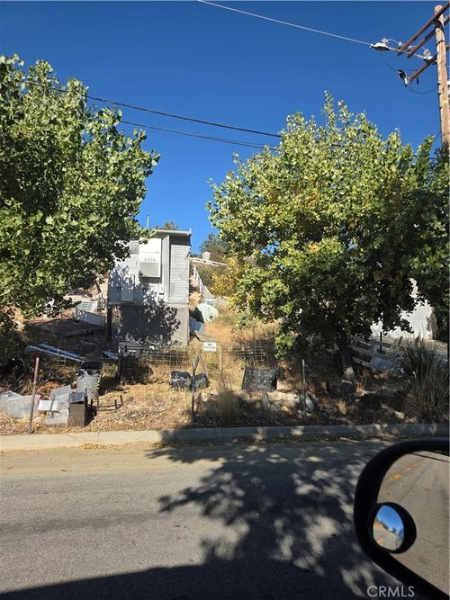 42530 Ranch Club Rd, Lake Hughes, CA, 93532-1407 | Card Image