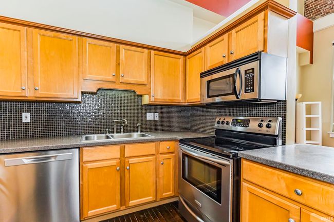 APT-304 - 301 S Walnut St, Condo with 1 bedrooms, 2 bathrooms and null parking in Muncie IN | Image 7