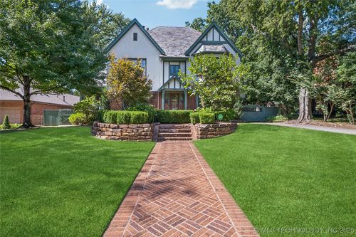 2238 Terwilleger Blvd, Tulsa, OK, 74114-1318 | Card Image